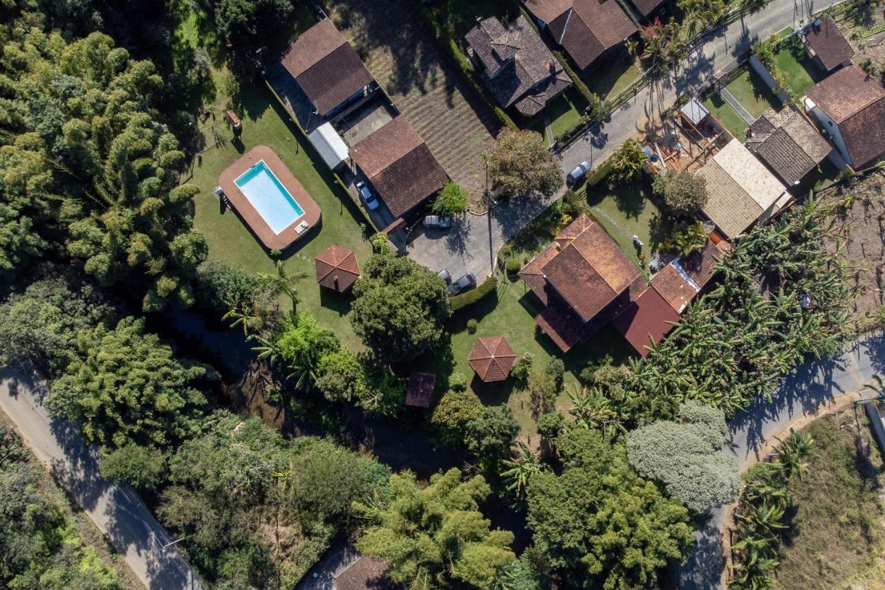 Rio Vista: Casa Familiar Com Piscina E Acesso Privativo Ao Rio Nova Friburgo