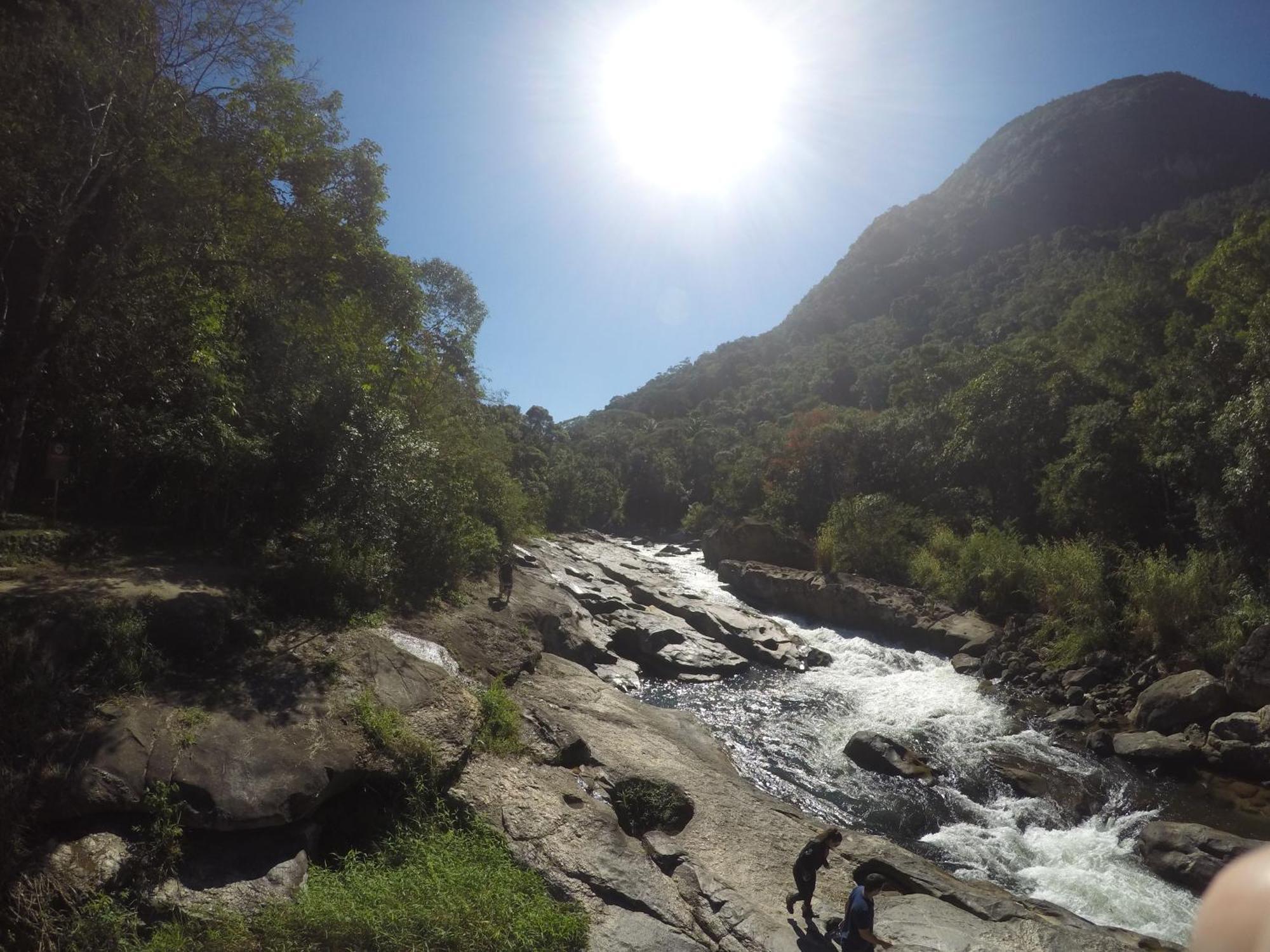 Rio Vista: Casa Familiar Com Piscina E Acesso Privativo Ao Rio * Nova Friburgo